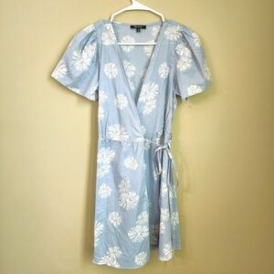 Madewell  Floral Light Blue Wrap Dress Cotton Tie Waist. Size XS